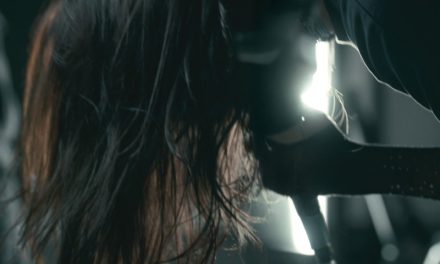 Underwaves lanseaza „Dancing with the Devil”, o piesa brutala si sincera