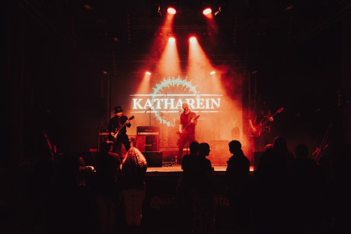 ELEVATE RECORDS semnează trupa de heavy metal – KATHAREIN